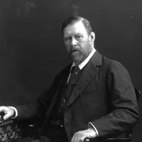 Foto: unidentified photographer · Dominio público · Wikimedia Commons